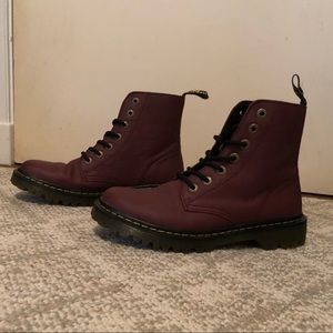 Dr. Martens Airwair